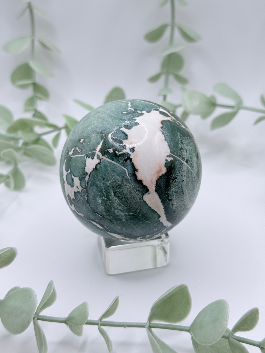 Unicorn jasper sphere - mom