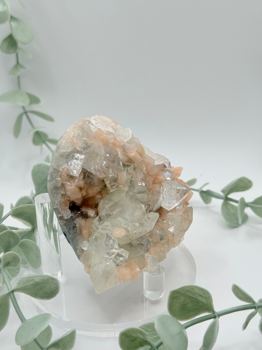 Diamond Apophyllite With Peach Stilbite