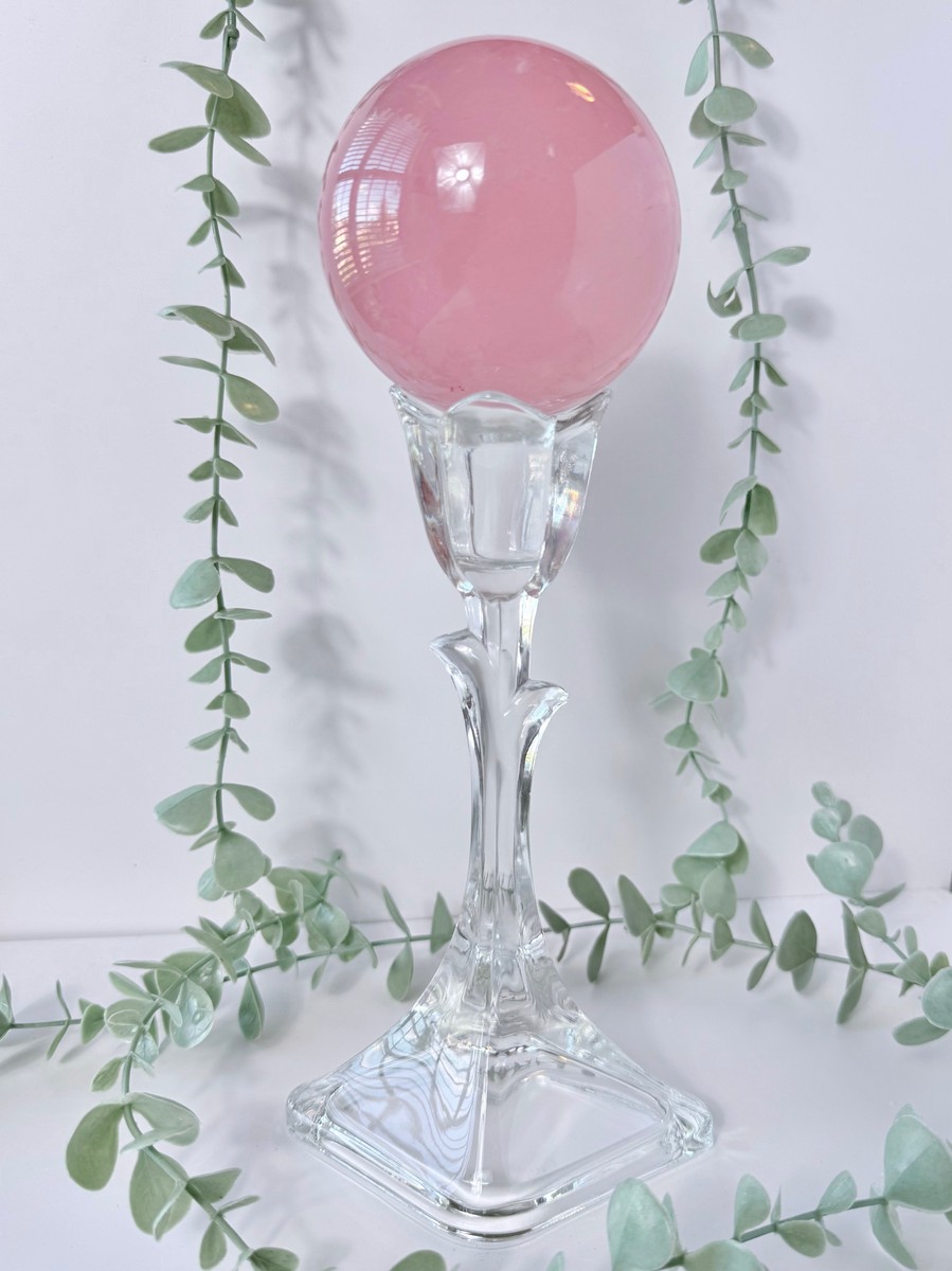 Elegant 24% Lead Crystal Tulip Candle/Sphere Holder