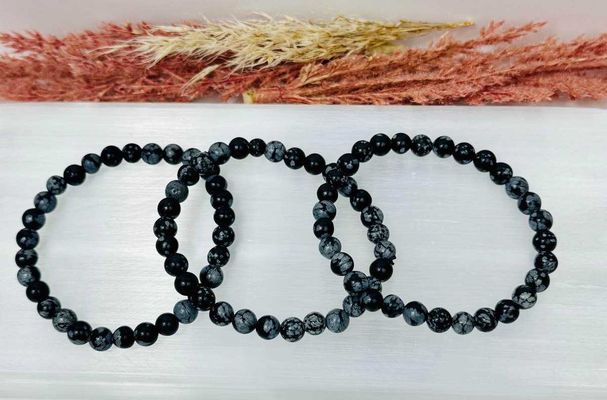 6mm Snowflake Obsidian Bracelet