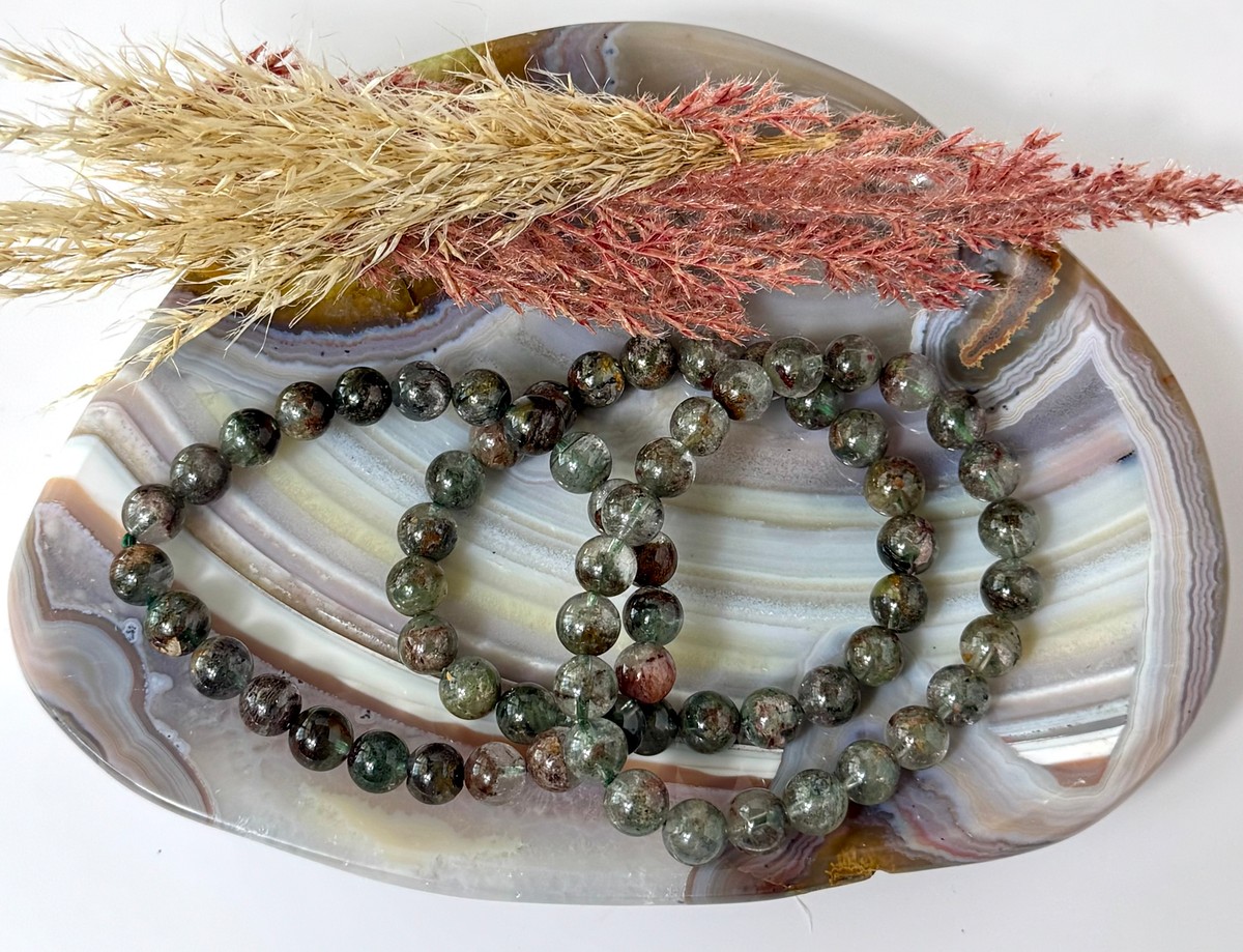 8mm Lodolite (Garden Quartz) Bracelet