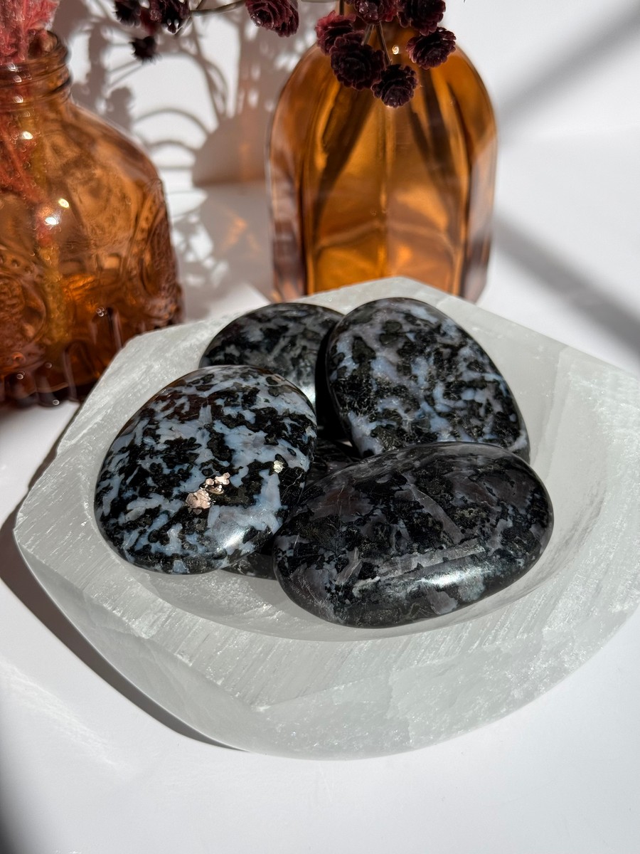 Indigo Gabbro Palmstone
