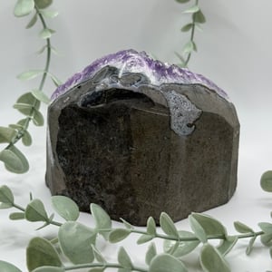 Amethyst Cut Base