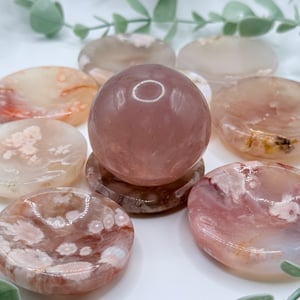 Flower Agate Ring Dish/Sphere Stand (Warm Tone)