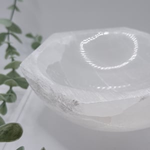 Hexagon Selenite Bowl