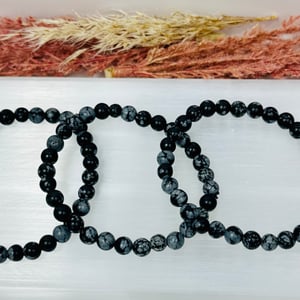 6mm Snowflake Obsidian Bracelet