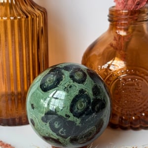Kambaba Jasper Sphere