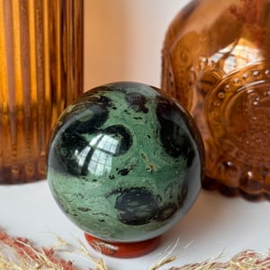 Kambaba Jasper Sphere