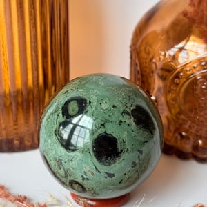 Kambaba Jasper Sphere