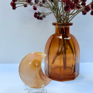 Carnelian Flower Agate Moon
