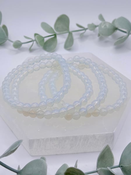 6mm Opalite Bracelet