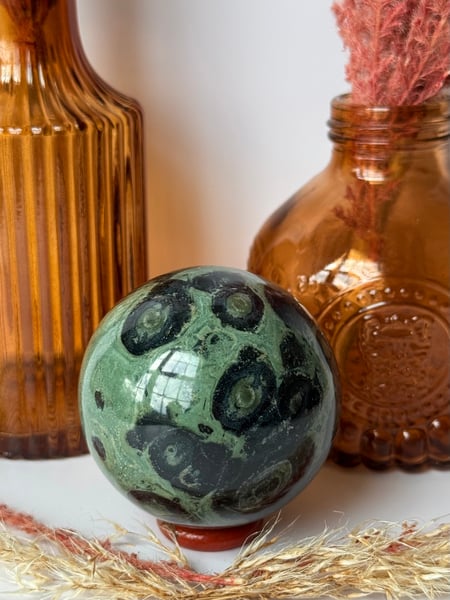 Kambaba Jasper Sphere